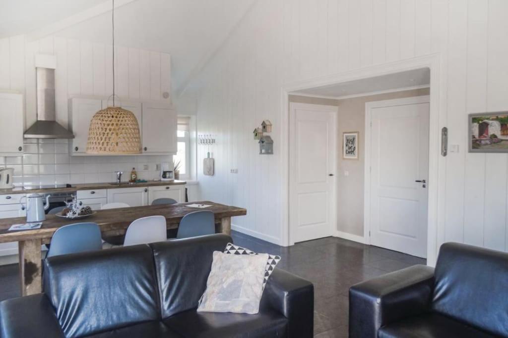 Logies De Hooiberg Apartment Lutjewinkel ภายนอก รูปภาพ